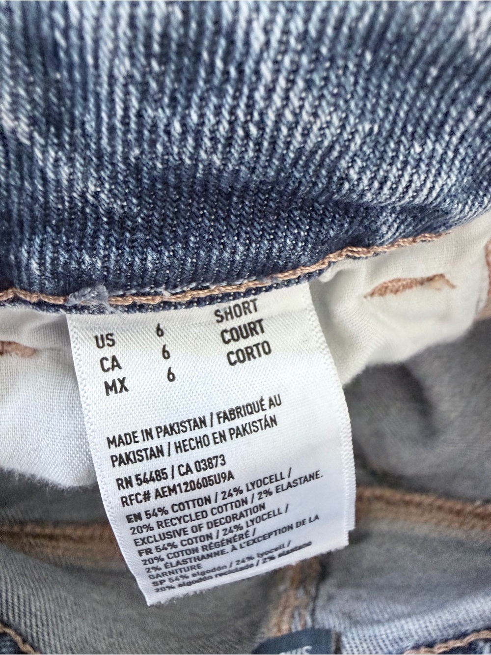 American Eagle Outfitters Medium Wash Skinny Jeans - Picture 9 of 11